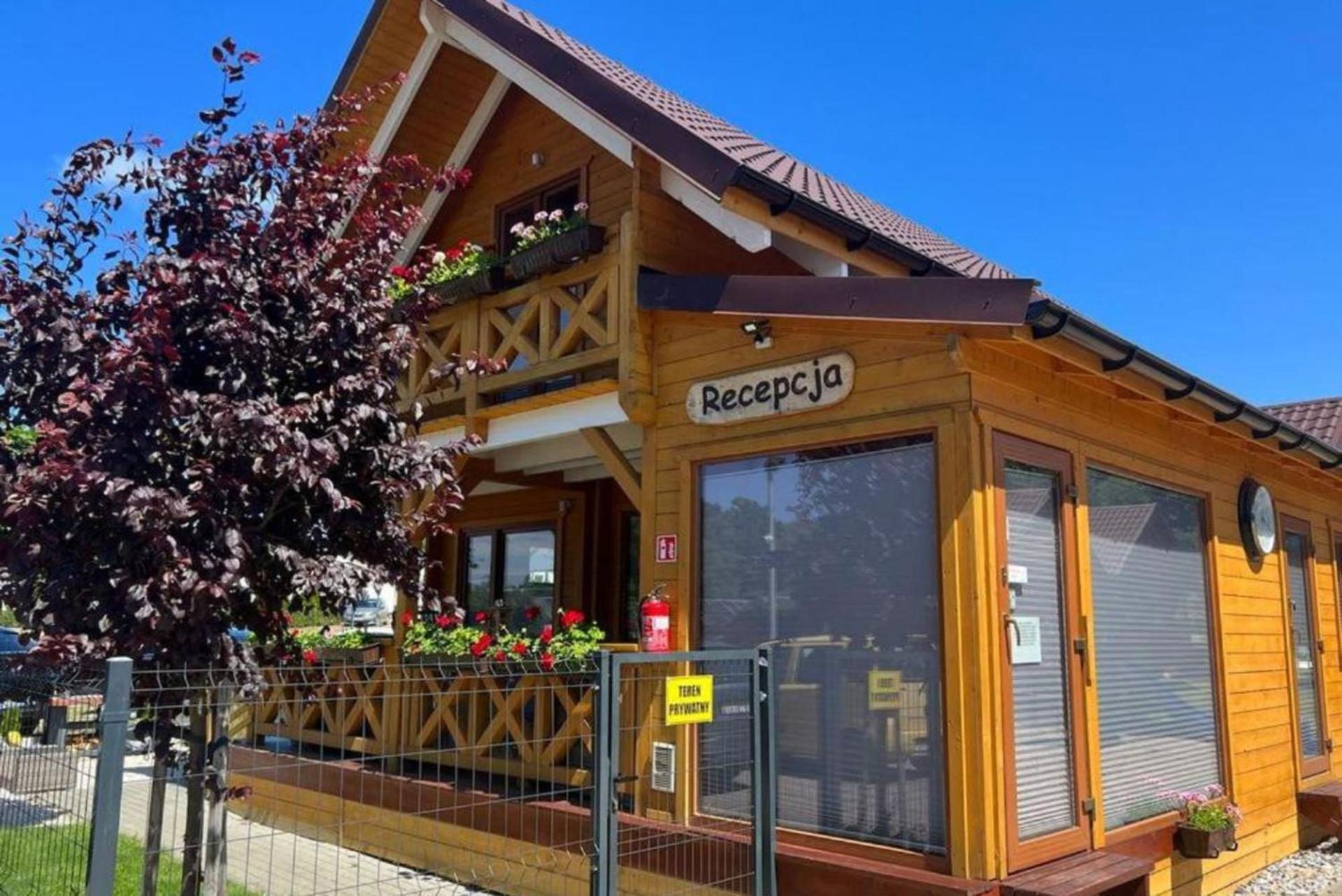 Osrodek Wczasowy Amelia Otel Jarosławiec Dış mekan fotoğraf
