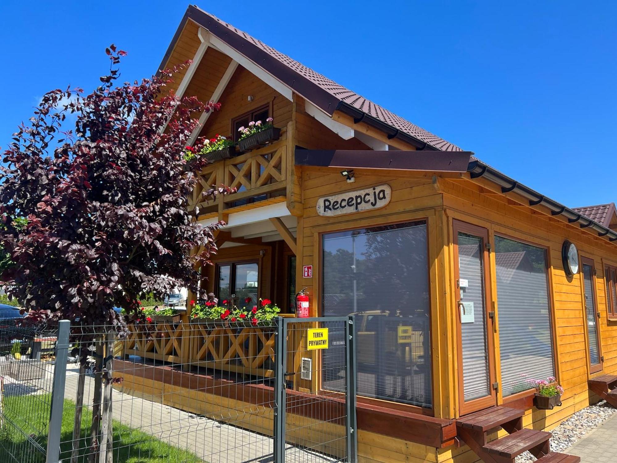 Osrodek Wczasowy Amelia Otel Jarosławiec Dış mekan fotoğraf
