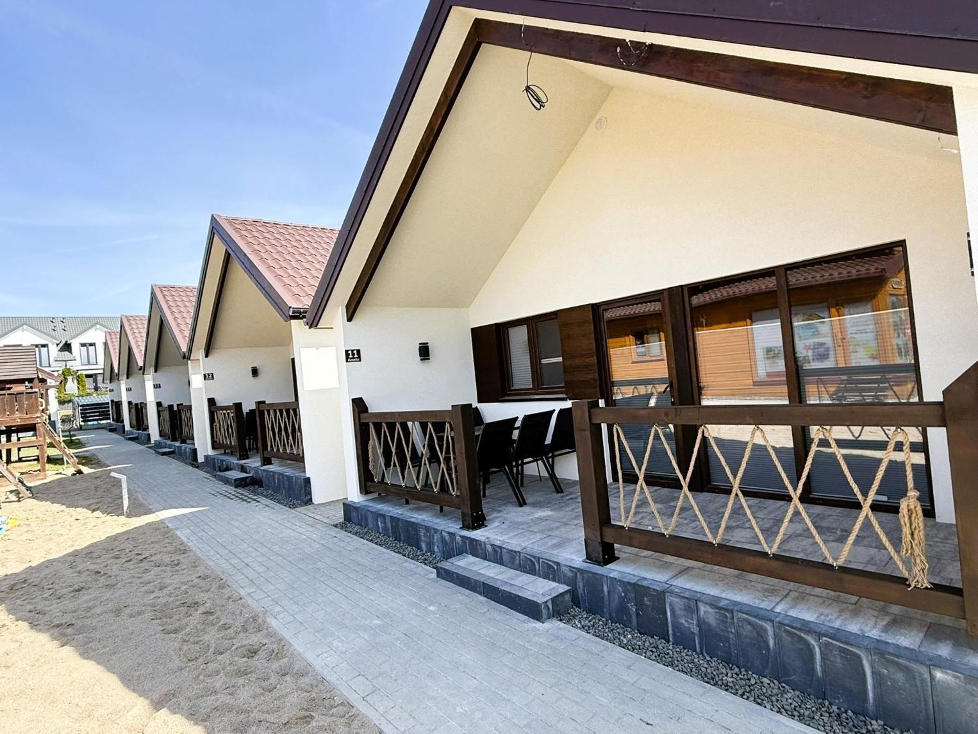 Osrodek Wczasowy Amelia Otel Jarosławiec Dış mekan fotoğraf